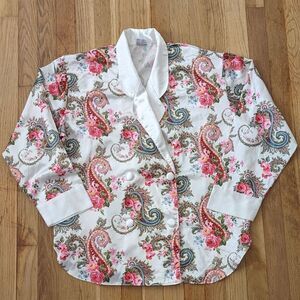 Vintage Kathryn White and Red Floral stain long sleeve button down shirt blouse